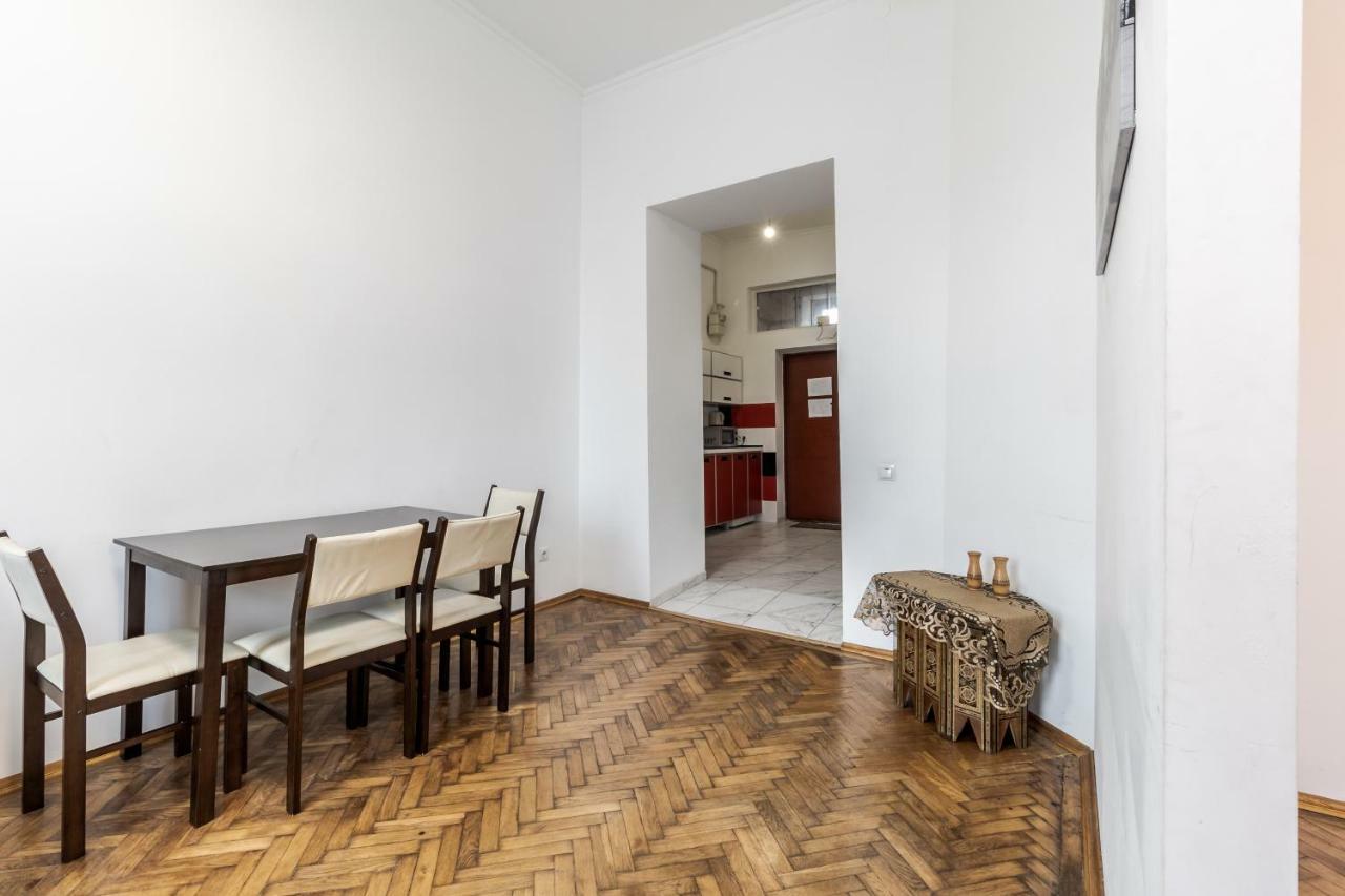 Kumpel Apartment Lviv Exterior photo