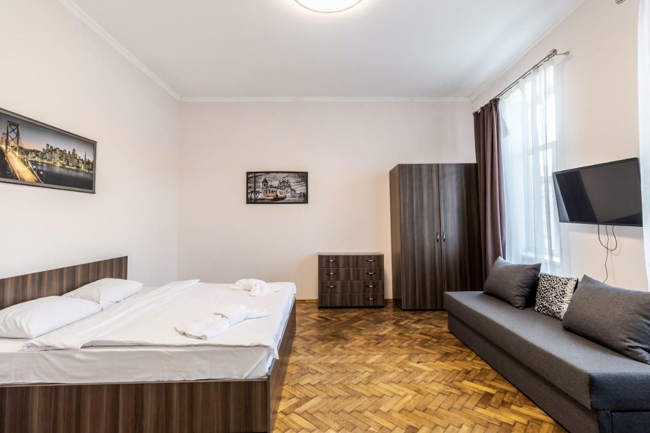 Kumpel Apartment Lviv Exterior photo